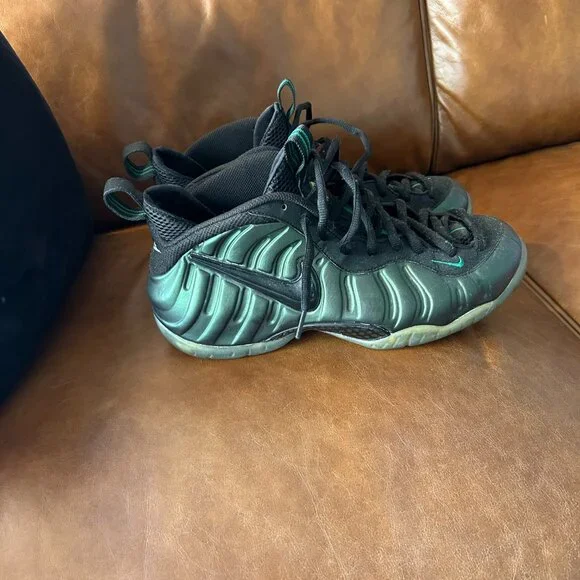 Nike Pro Pine Green Foamposite (2011) - Picture 2 of 5